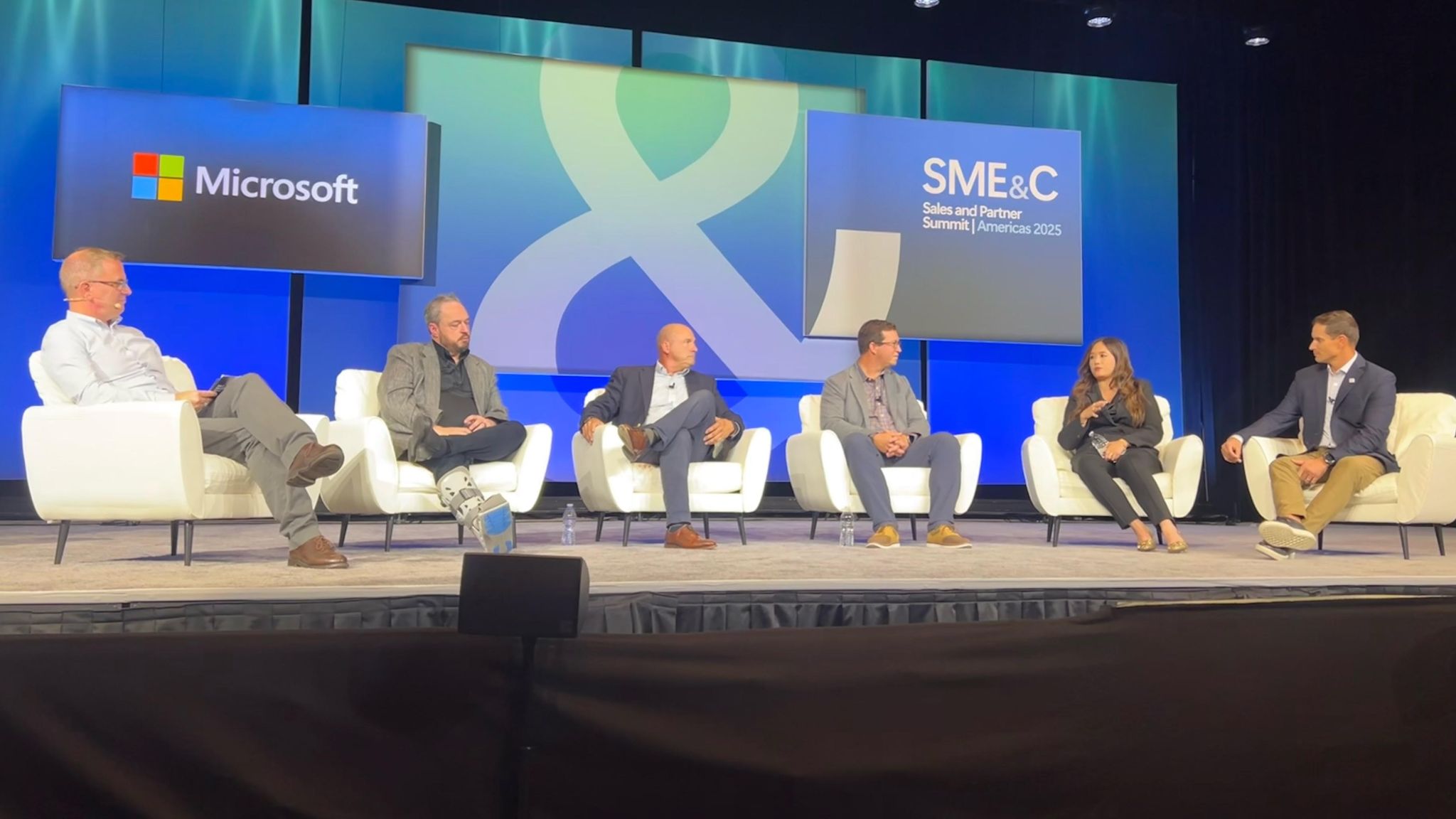 Connie Yang at Microsoft SME&C Sales & Partner Summit